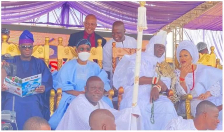 Ooni Of Ife And New Wife, Mariam Make A First Public Appearance