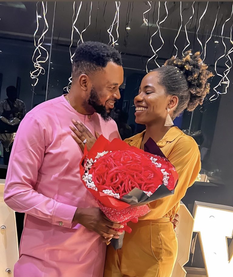 Woman Celebrates As She Weds Her Man After Her Father Was Reluctant To Approve Because He’s Not Igbo (Photos)