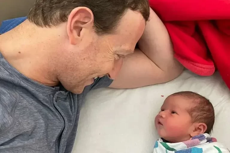 Mark Zuckerberg, Wife Welcome Child